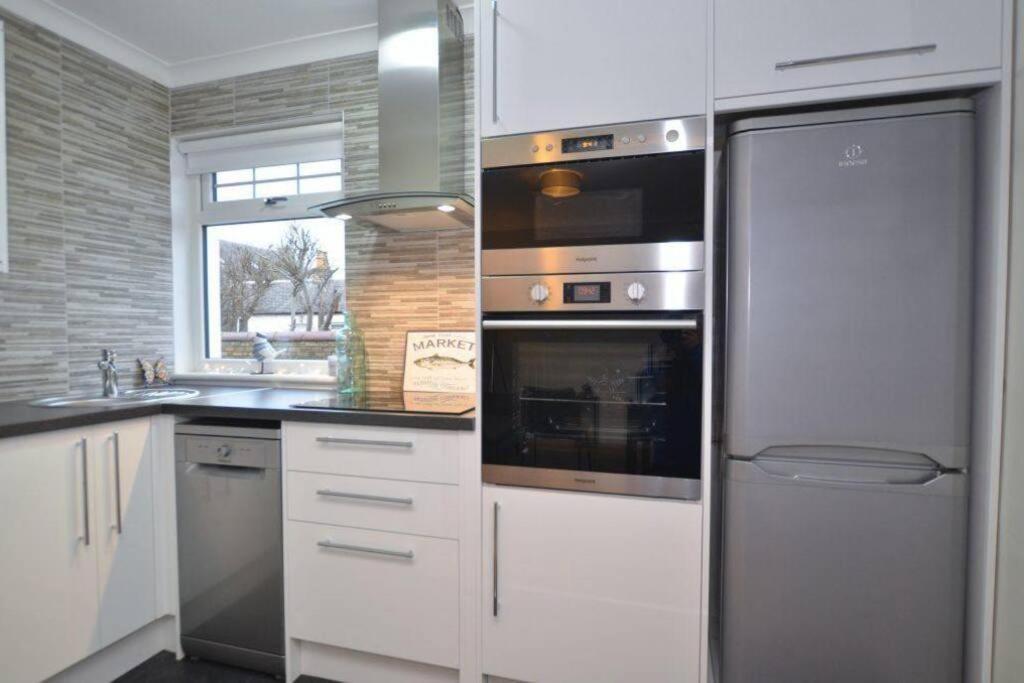 Apartamento Ideally Located Modern Flat Troon Exterior foto